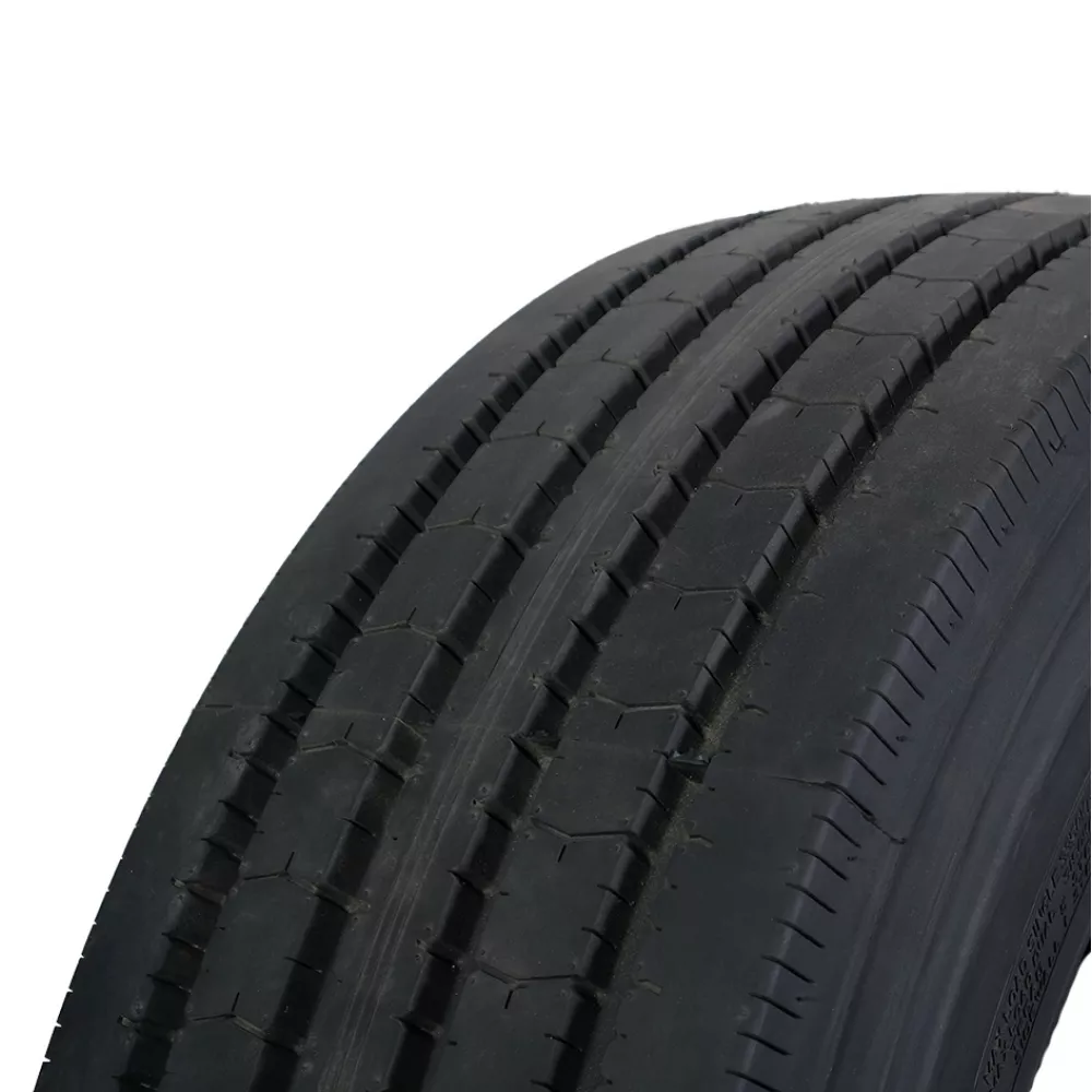 Грузовая шина 285/70 R19,5 Long March LM-216 18PR в Карабаше